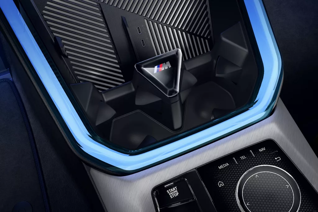 g45_ice_mp_int_gemstone-centre-console_fb