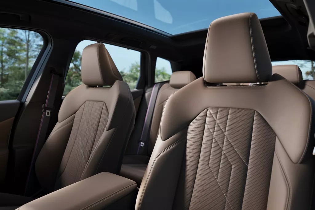 g45_ice_mp_int_sport-seats_fb