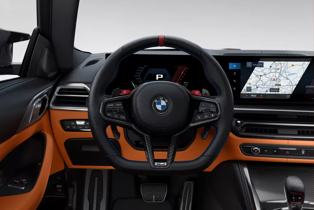 g82_comp-coupe_int_m-leather-steering-wheel_fb