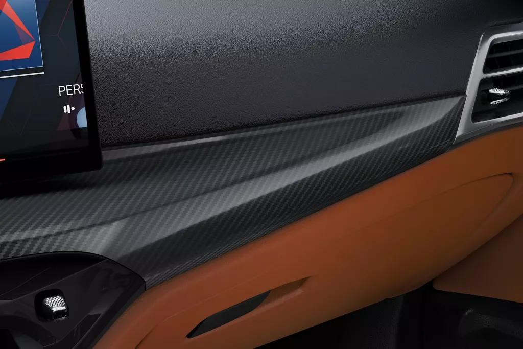 g82_comp-coupe_int_m-trim_fb