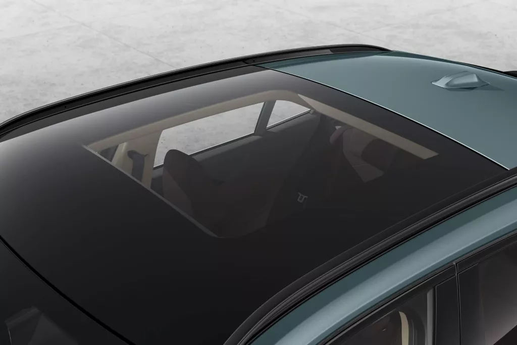 u10_ice_int_panorama-glass-roof_fb